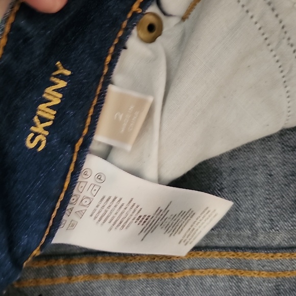 Women's Michael Kors Washed Skinny Jeans Size 2 - Picture 3 of 9